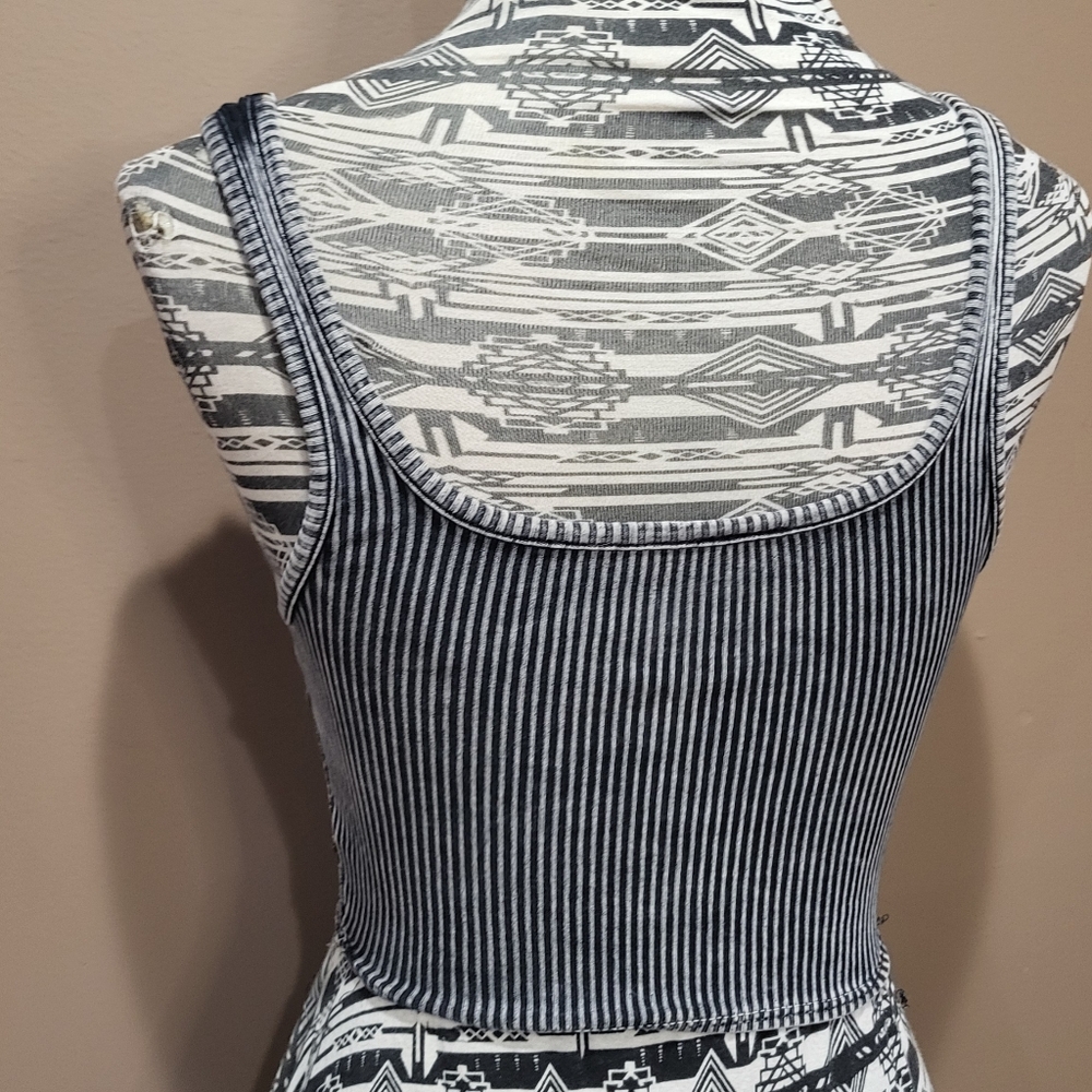 Sexy Ribbed Mesh Tank - Picture 3 of 5